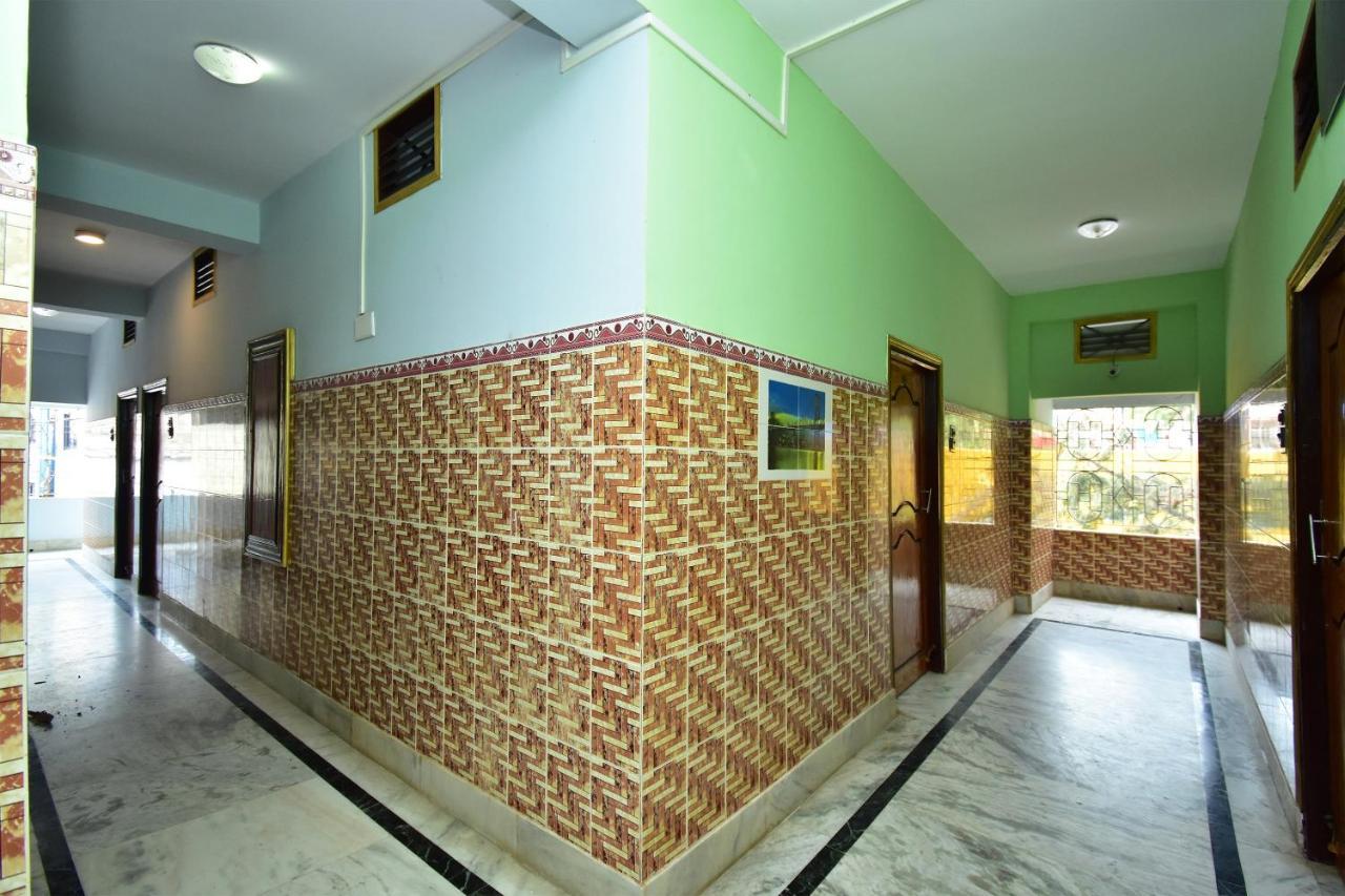 Oyo Flagship 40818 Kahini Digha 3*